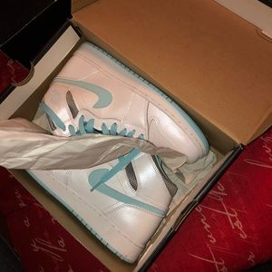 Air Jordan 1 Retro High GG